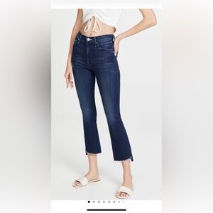 NWOT - Mother the Insider Crop Step Fray Jeans - colour Tongue in Chic …